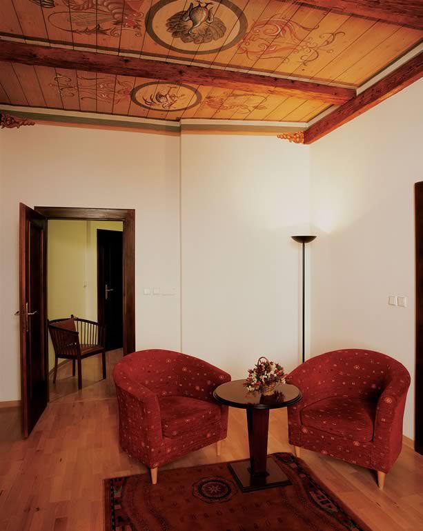 Cerna Liska Hotel Praha Bagian luar foto